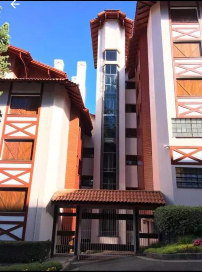 Antigo loft Apartamento Gramado Exterior foto
